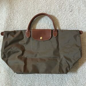 Medium Longchamp Le Pliage Top Handle Bag